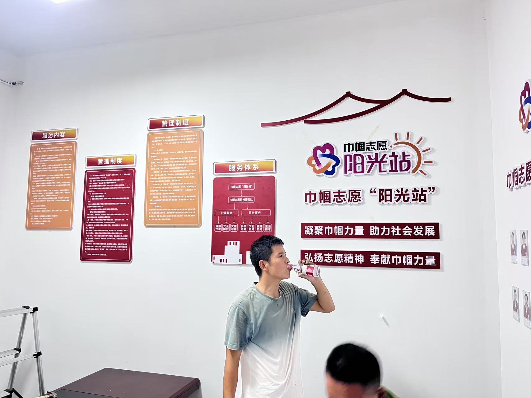 墙面文化安装现场｜现场安装项目实拍